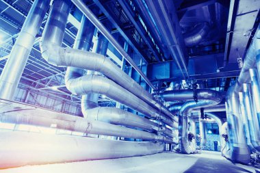 donanımları, kablolar ve borular modern Endüstr içinde bulunan