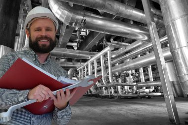 Fabrika ekipmanına karşı manuel okuma mühendisi