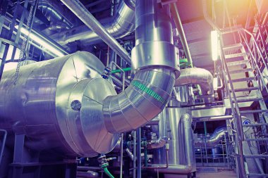 donanımları, kablolar ve borular modern Endüstr içinde bulunan