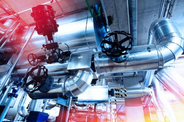 donanımları, kablolar ve borular modern Endüstr içinde bulunan