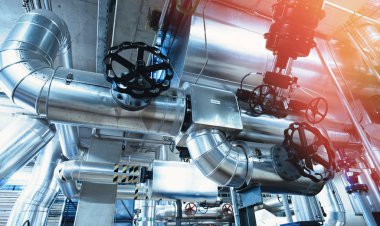 donanımları, kablolar ve borular modern Endüstr içinde bulunan