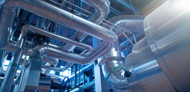 donanımları, kablolar ve borular modern Endüstr içinde bulunan