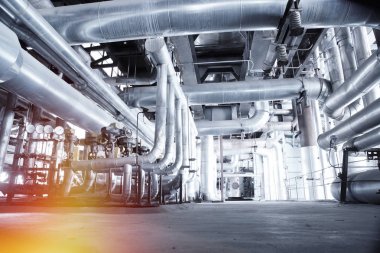 donanımları, kablolar ve borular modern Endüstr içinde bulunan