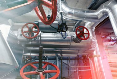 donanımları, kablolar ve borular modern Endüstr içinde bulunan