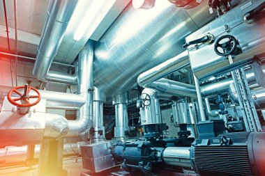 donanımları, kablolar ve borular modern Endüstr içinde bulunan