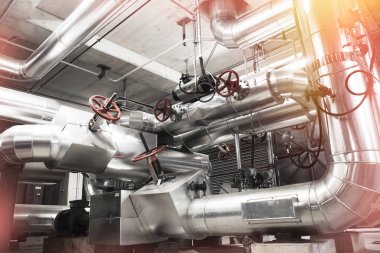 donanımları, kablolar ve borular modern Endüstr içinde bulunan