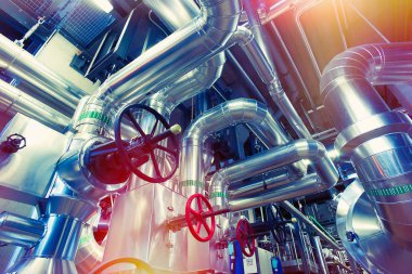 donanımları, kablolar ve borular modern Endüstr içinde bulunan