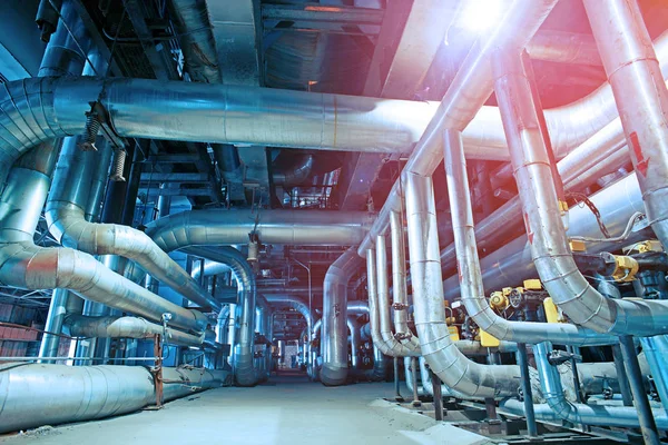 Equipment, cables and piping as found inside of a modern industr — Stock Photo, Image