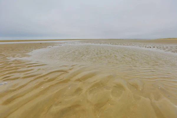 Παραλία Για Την Παραλία Νερό Άμμο Αμμόλοφους Camber Άμμο Φωτογραφία Αρχείου