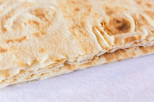 Geleneksel sardunya ekmeği