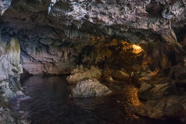 Усередині Печери Nettuno Сардинії Ліцензійні Стокові Фото