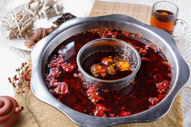 Sebze tabağı, Sichuan güveç