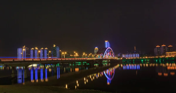 밤 의현 대도시 — 스톡 사진