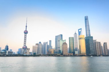 Yeni Pudong manzarası, Huangpu Nehri Bu arıyorsunuz