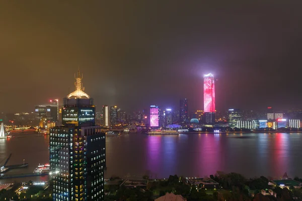 Modern urban nightscape,  the Bund,Shanghai, — Stock Photo, Image