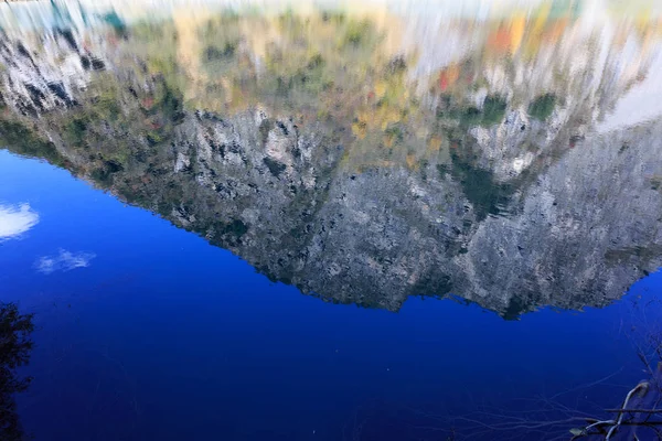 Sichuan Chine songpinggou paysage d'automne — Photo