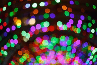 Gecenin renkli ışık haleler