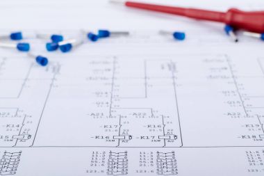 Tornavida ile elektrik şemaları
