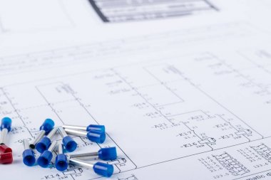 Tel pimleri ile elektrik şemaları