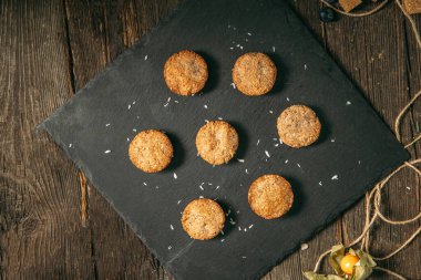 Sağlıklı tatlı kurabiyelerin en güzel manzarası. 