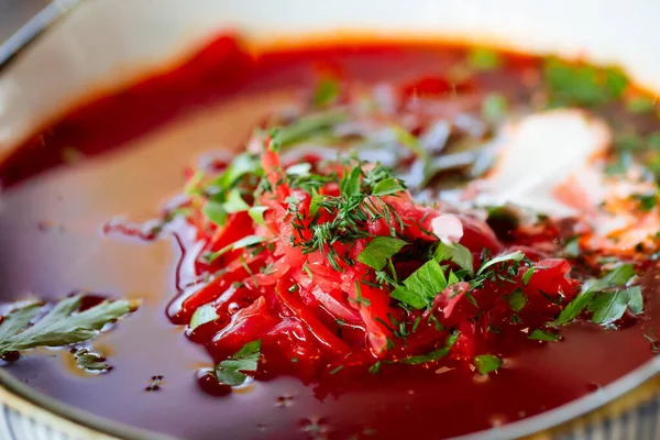 Closeup russian traditional beetroot soup borsch — Stock Photo, Image