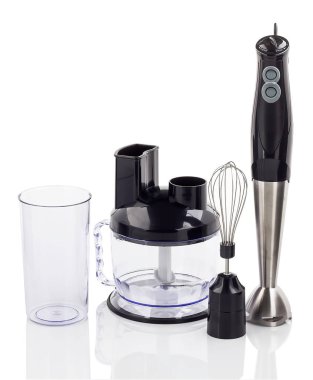Beyaz arkaplanda mutfak karıştırıcısı