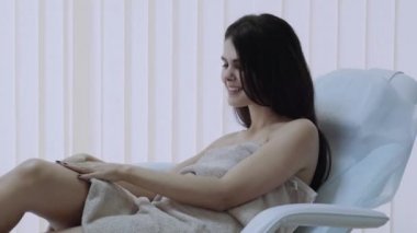 Şevval Özçelik Güzellik portre vücut yağı kadın s ayak üzerinde epilasyon sonra spreyler
