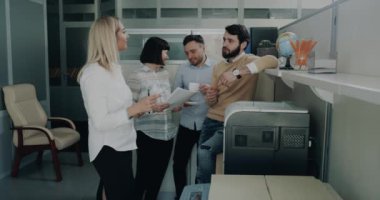 Office konuşma arasında mola süresi işçi