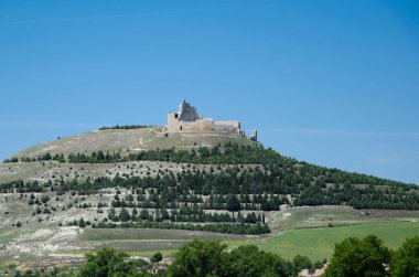 İspanya, Camino, Camino de Santiago, seyahat, yürüyüş, kale, Kale Tepe, Köyü, şehir, turizm, Hacı yolu üzerinde yaz, mavi gökyüzü, kamp, turizm