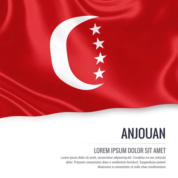 Bandeira do estado comoriano Anjouan acenando sobre um fundo branco isolado . — Fotografia de Stock