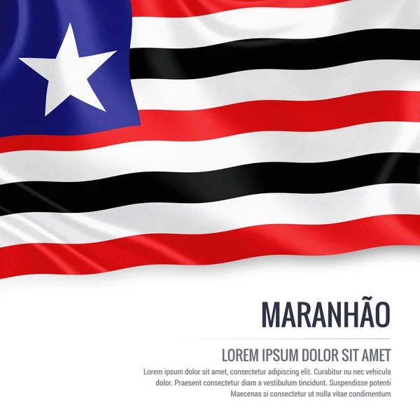 Flagga av brasilianska staten Maranhao viftande på en isolerad vit bakgrund. — Stockfoto
