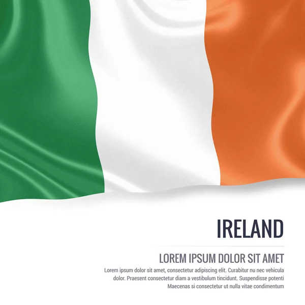 Прапор Ірландії. Шовковистою прапор Ірландії махав на ізольованих біле тло з області на білий текст оголошення повідомлення. 3D-рендерінг. — стокове фото