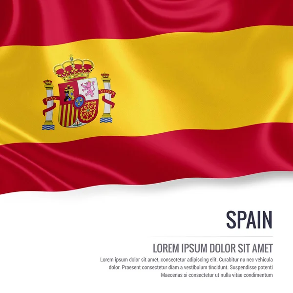 Flaga Hiszpania. Jedwabisty flaga Hiszpania macha na na białym tle biały z obszaru biały tekst wiadomości ogłoszenie. renderowania 3D. — Zdjęcie stockowe