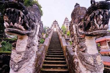 Hindu tapınağı Lempuyang Bali
