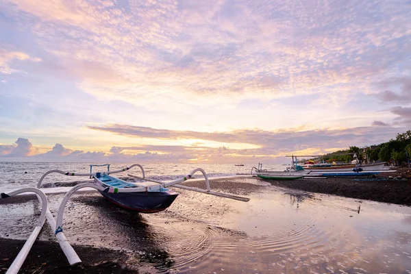 Barcos de pesca indonesia —  Fotos de Stock