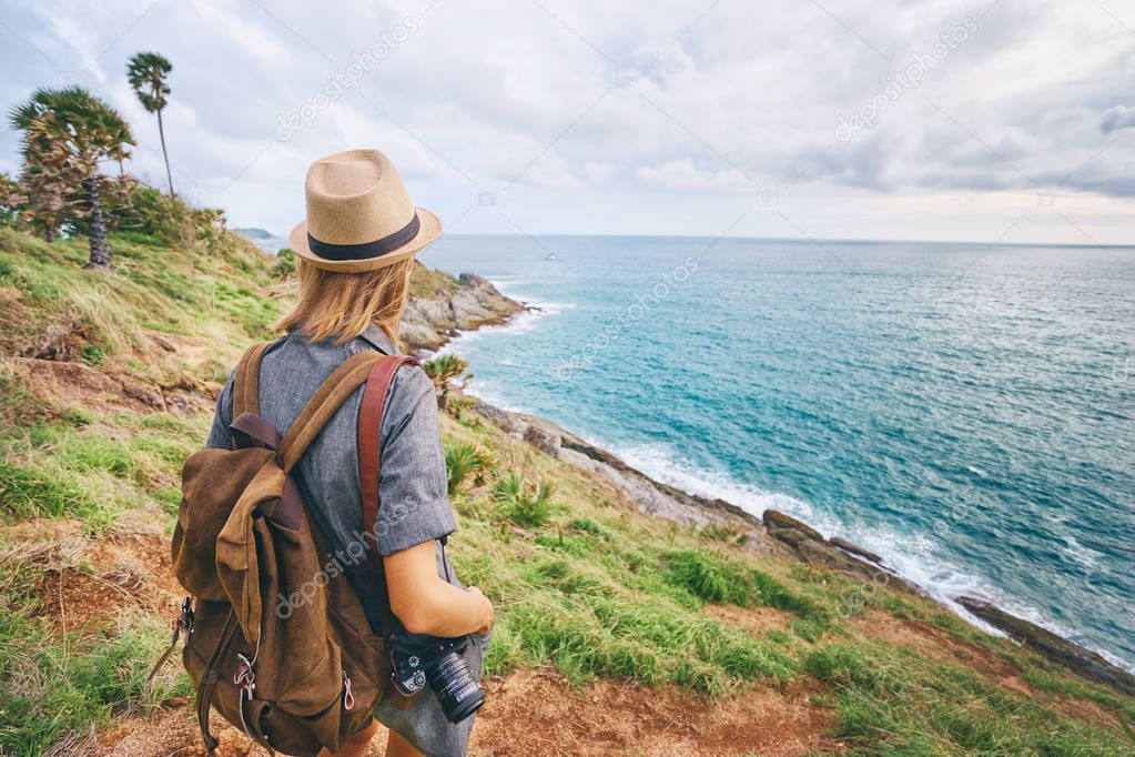 woman enjoying sea view 