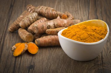 zemin zerdeçal tozu