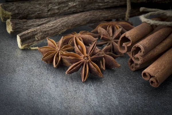 Star anise,cinnamon and licorice — Stock Photo, Image