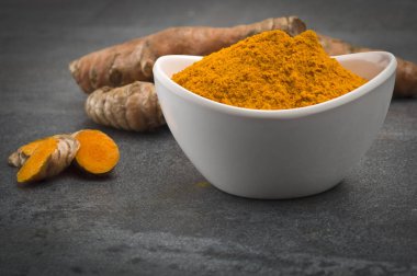 zemin zerdeçal tozu 