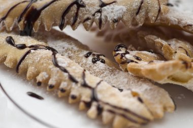 Tipik İtalyan pasta Chiacchere