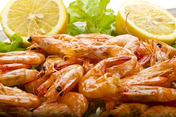 Group of fresh raw shrimp — Stock Photo, Image