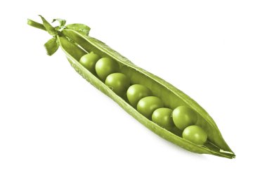 Yeşil bezelyeler yakın.