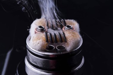 elektronik sigara için atomizer hazırlanması