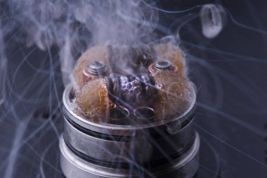 elektronik sigara için atomizer hazırlanması