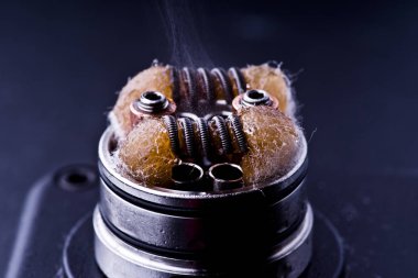 elektronik sigara için atomizer hazırlanması