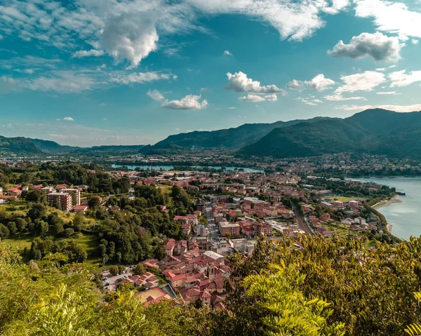 Innominato Kalesi Talya Nın Lombardy Şehrindeki Lecco Vercurago Belediyeleri Arasında — Stok fotoğraf