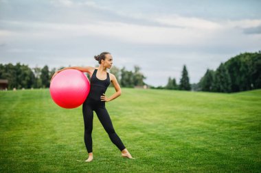 eğitim genç güzel kızdır