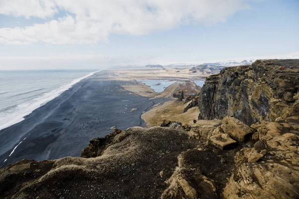 Magnificent Bird View Mountain Cliff Black Sand Iceland Beach — Stock Photo, Image