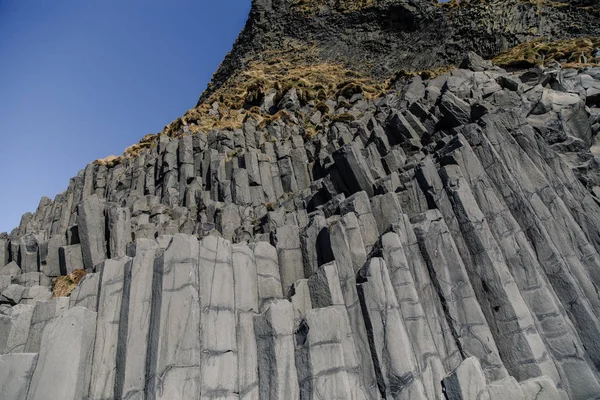 Big Gray Stone Cliff Sharp Ledges Iceland Mountain — Stock Photo, Image