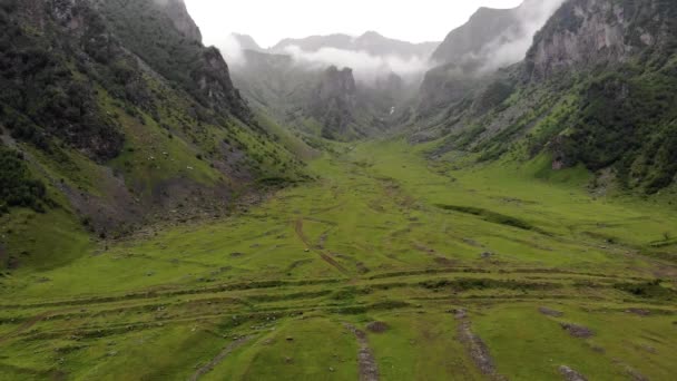 Luftaufnahme Der Schönen Grünen Berge — Stockvideo